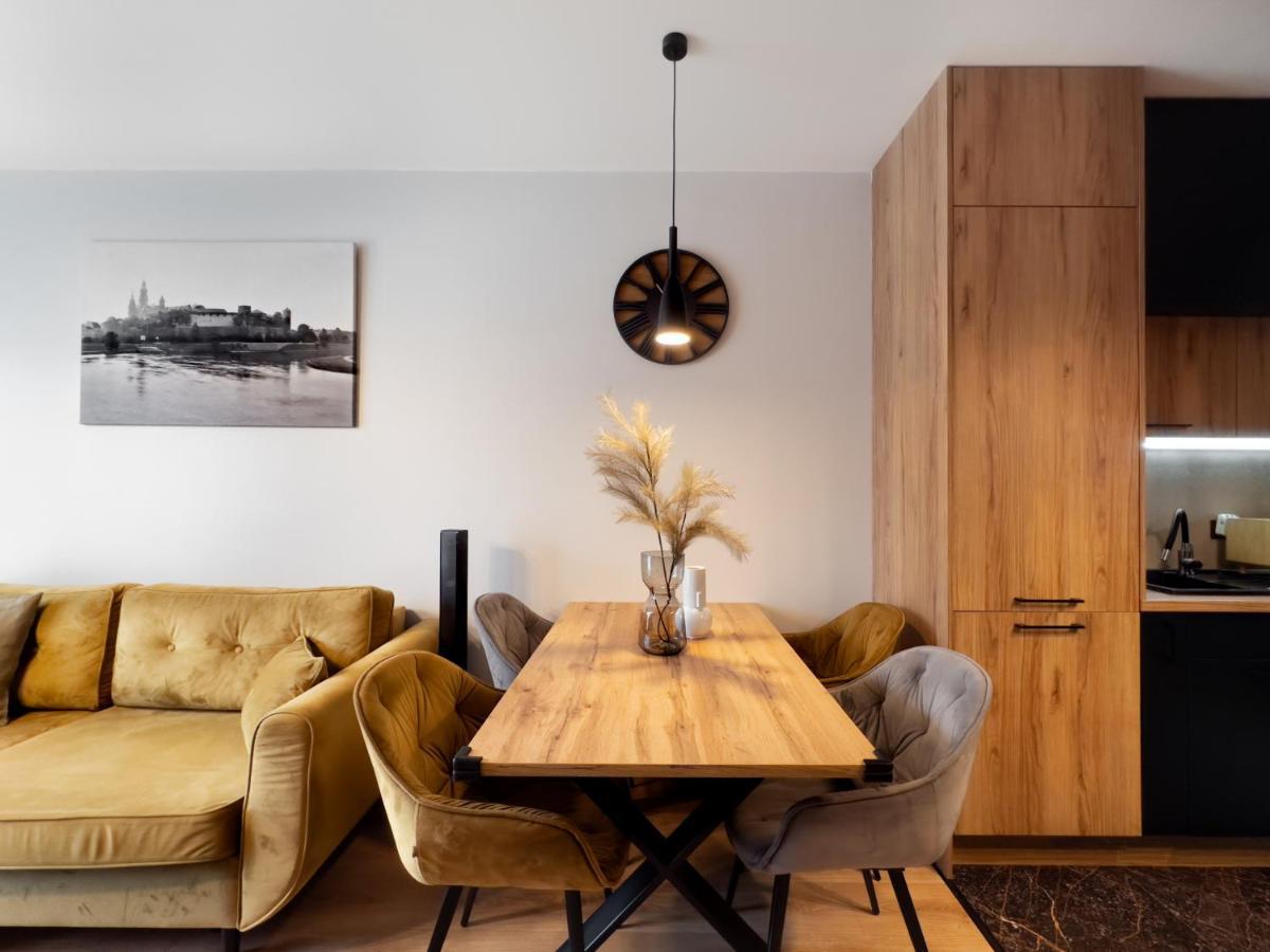 Apartament Z Duzym Tarasem W Centrum Krakowa Buitenkant foto