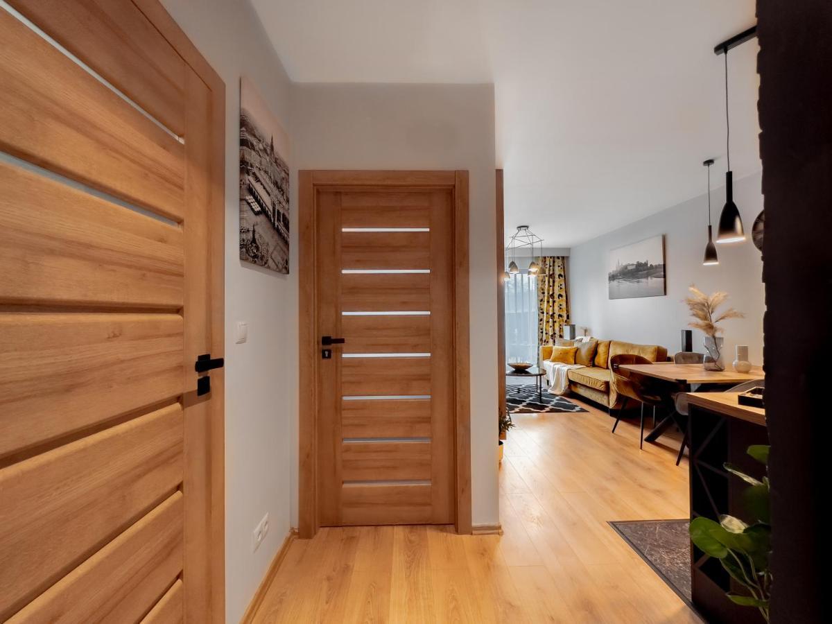 Apartament Z Duzym Tarasem W Centrum Krakowa Buitenkant foto