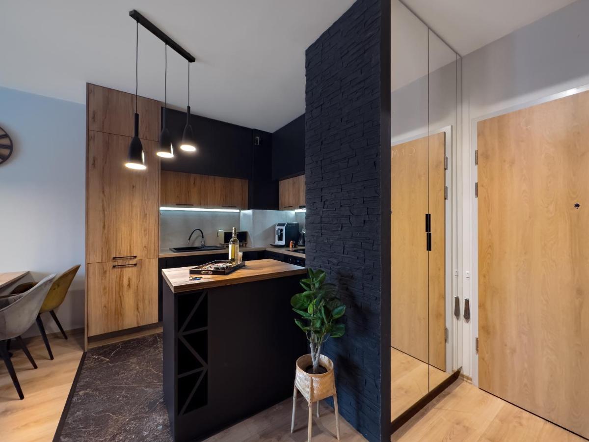 Apartament Z Duzym Tarasem W Centrum Krakowa Buitenkant foto
